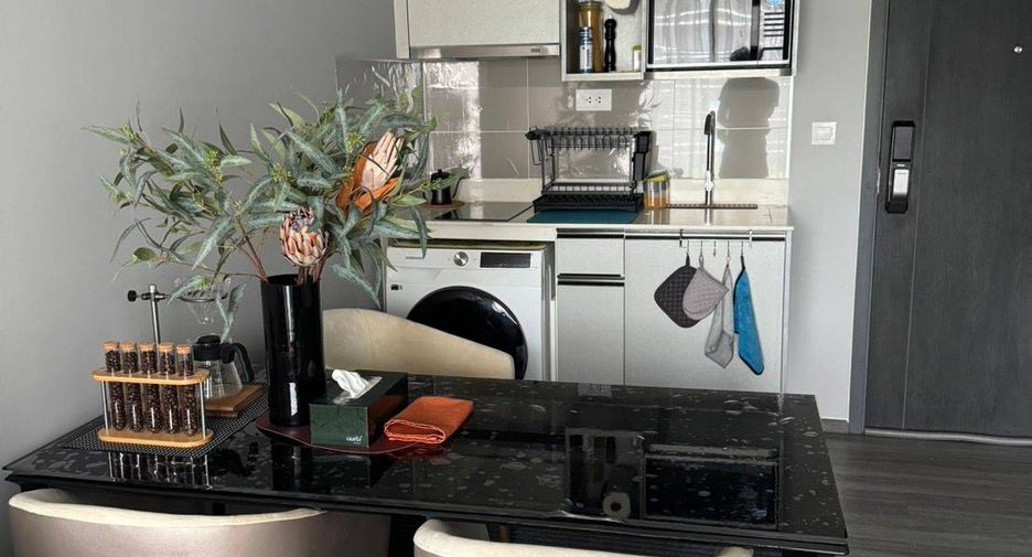 For rent 1 bed condo in Khlong Toei, Bangkok