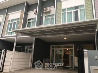Reihenhaus zum Kauf mit 4 Zimmer in Bang Phli, Samut Prakan