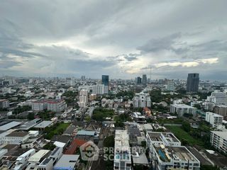 出售 2 卧室 公寓 在 Phaya Thai, 曼谷