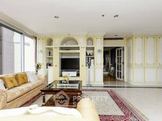 For rent 2 ベッドルーム condo in Pathum Wan, Bangkok