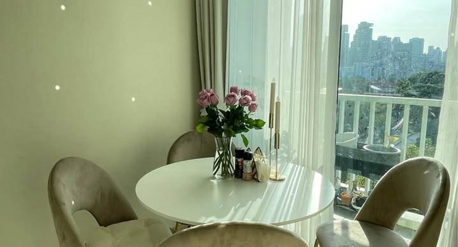ขาย 2 ห้องนอน คอนโด ใน วัฒนา, กรุงเทพฯ
