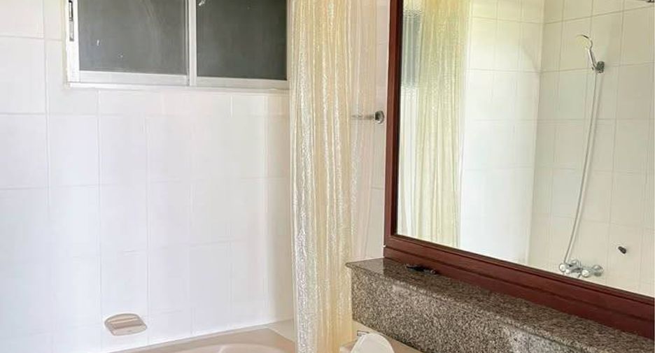 Condo en venta de 2 habitaciones en Bang Na, Bangkok