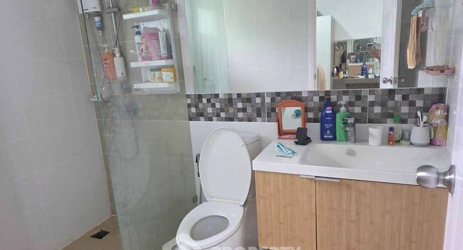 Casa en venta de 3 habitaciones en Bang Sao Thong, Samut Prakan