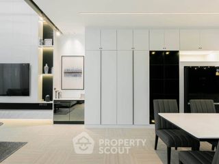 Reihenhaus zur Miete und zum Kauf mit 4 Zimmer in Chatuchak, Bangkok