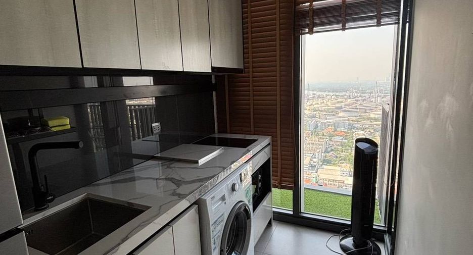 Condo en venta de 1 habitaciones en Phra Khanong, Bangkok