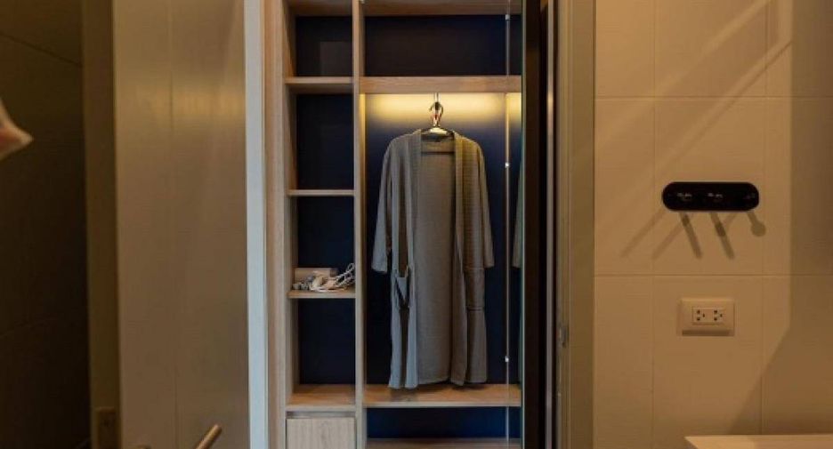 For sale 1 bed condo in Watthana, Bangkok
