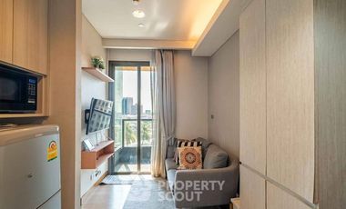 For sale 1 Beds condo in Khlong Toei, Bangkok