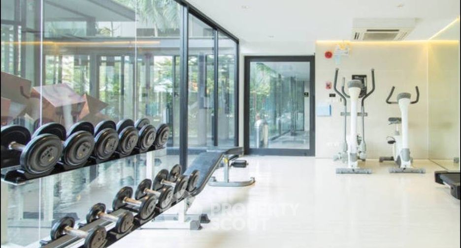 Condo en venta de 2 habitaciones en Khlong Toei, Bangkok