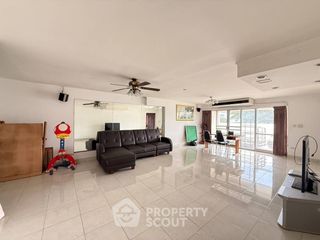 出售 2 卧室 公寓 在 Bang Phli, Samut Prakan