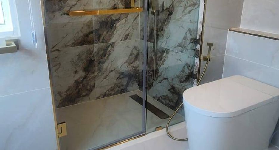 For sale 2 bedrooms condo in Yan Nawa, Bangkok
