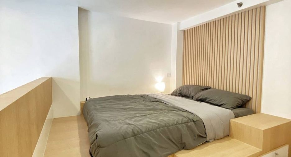 For sale 1 bed condo in Sathon, Bangkok