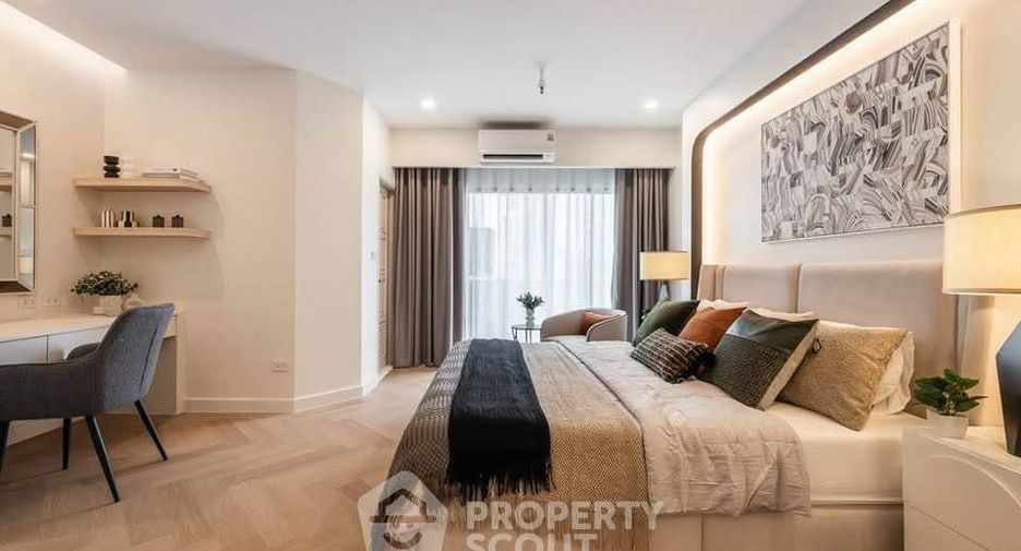 À vendre 4 chambres condo à Watthana, Bangkok