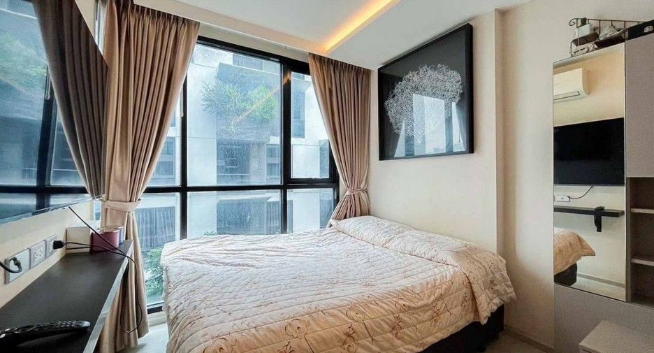 For sale 1 bed condo in Khlong Toei, Bangkok