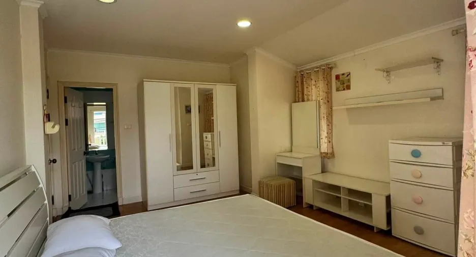 出租 3 卧室 独立屋 在 San Sai, Chiang Mai