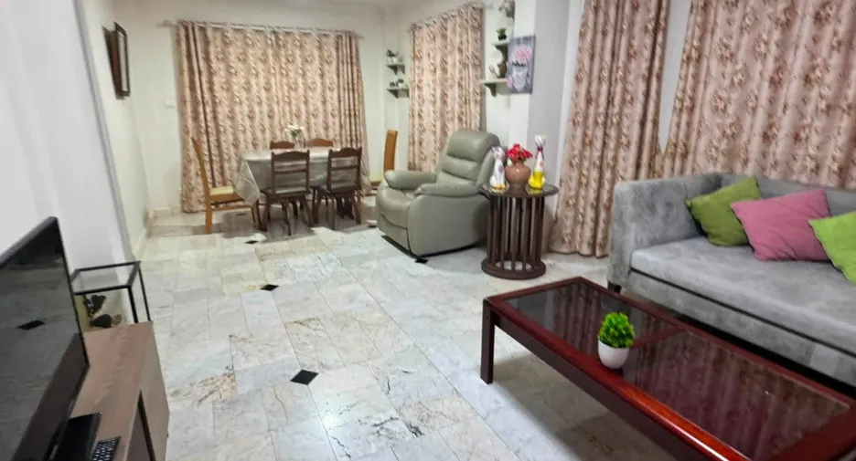 出租 3 卧室 独立屋 在 San Sai, Chiang Mai