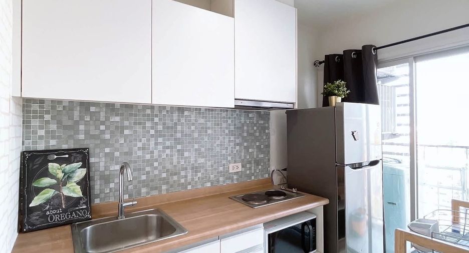 Condo en alquiler de 1 habitaciones en Huai Khwang, Bangkok