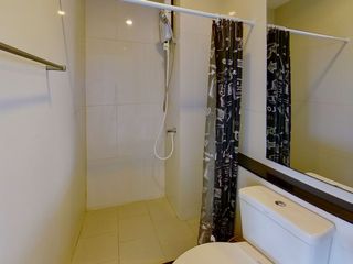 For rent 1 bed condo in Mueang Samut Prakan, Samut Prakan