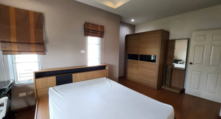 出租 3 卧室 独立屋 在 San Sai, Chiang Mai