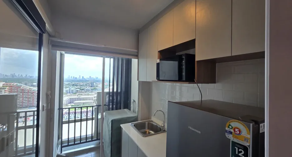 For sale and for rent 1 bed condo in Bang Na, Bangkok