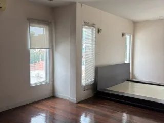 For sale 4 bedrooms house in Sai Mai, Bangkok
