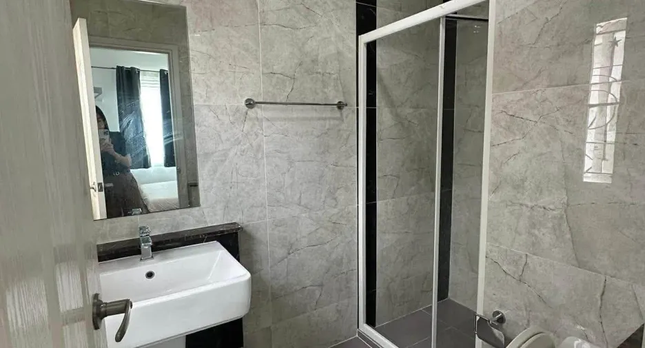 For rent 4 bedrooms townhouse in Bueng Kum, Bangkok