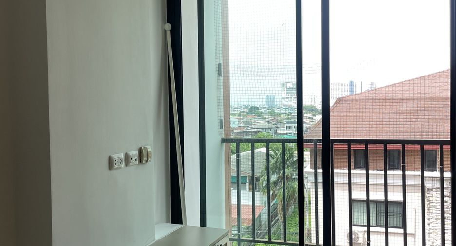 For rent 1 bed condo in Bang Kho Laem, Bangkok