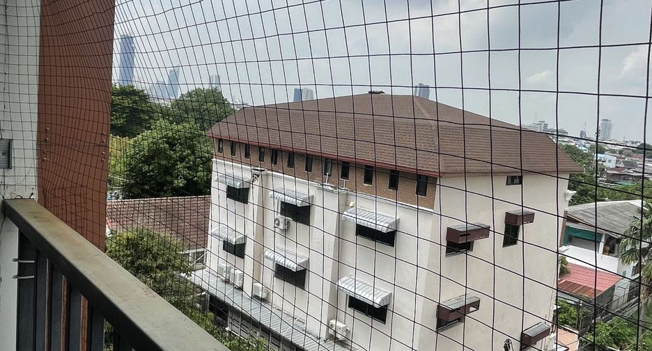 For rent 1 bed condo in Bang Kho Laem, Bangkok