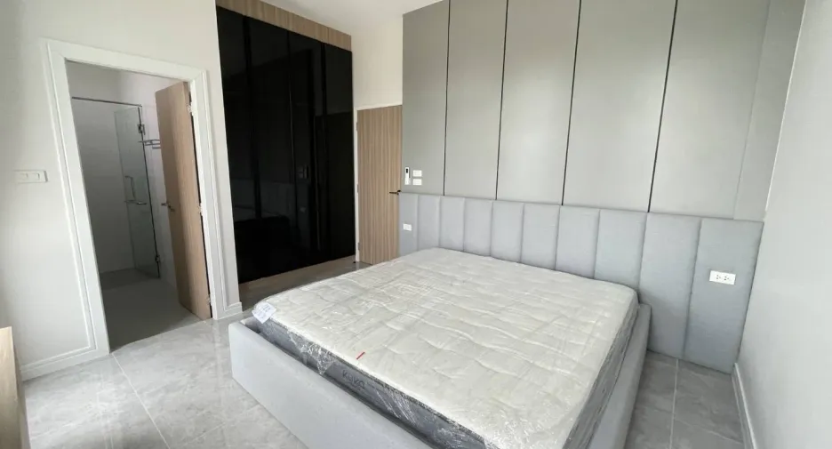 À louer 4 chambres villa à Hua Hin, Prachuap Khiri Khan