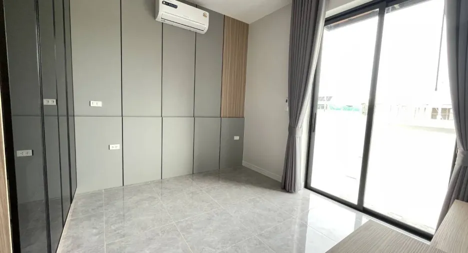 À louer 4 chambres villa à Hua Hin, Prachuap Khiri Khan