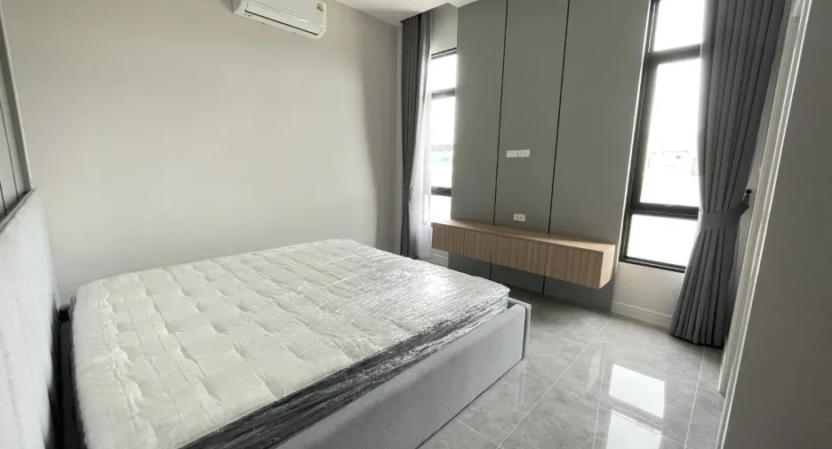 À louer 4 chambres villa à Hua Hin, Prachuap Khiri Khan