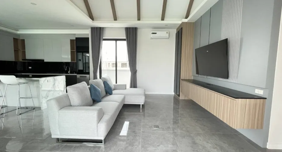 À louer 4 chambres villa à Hua Hin, Prachuap Khiri Khan