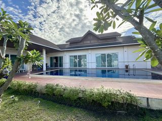 À louer 3 chambres villa à Hua Hin, Prachuap Khiri Khan