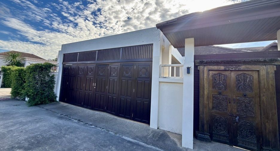 À louer 3 chambres villa à Hua Hin, Prachuap Khiri Khan