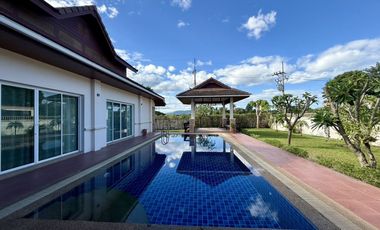 À louer 3 chambres villa à Hua Hin, Prachuap Khiri Khan