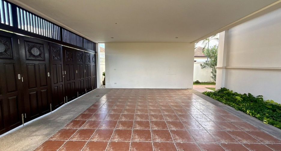 À louer 3 chambres villa à Hua Hin, Prachuap Khiri Khan