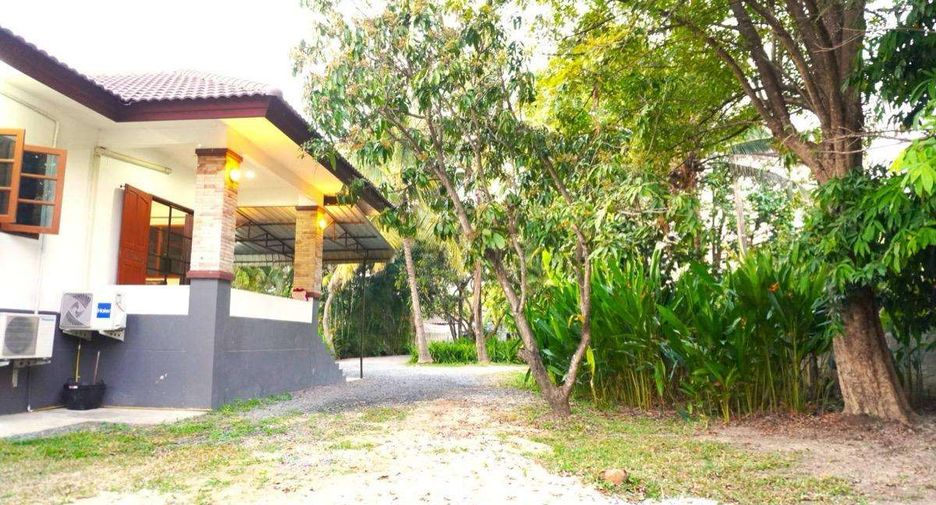 Casa en alquiler de 3 habitaciones en Saraphi, Chiang Mai