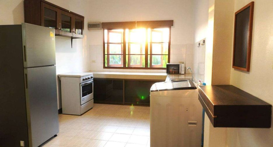 Casa en alquiler de 3 habitaciones en Saraphi, Chiang Mai