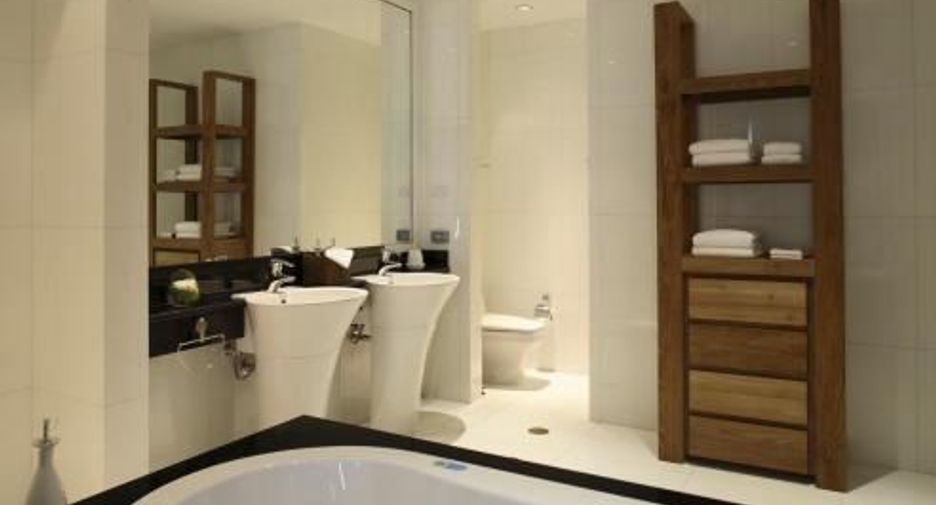 À vendre 4 chambres condo 