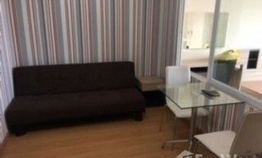 Condo en alquiler de 1 habitaciones en Huai Khwang, Bangkok