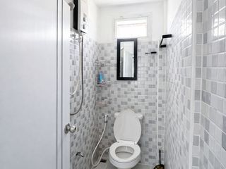 For rent 2 bedrooms townhouse in Phra Nakhon, Bangkok