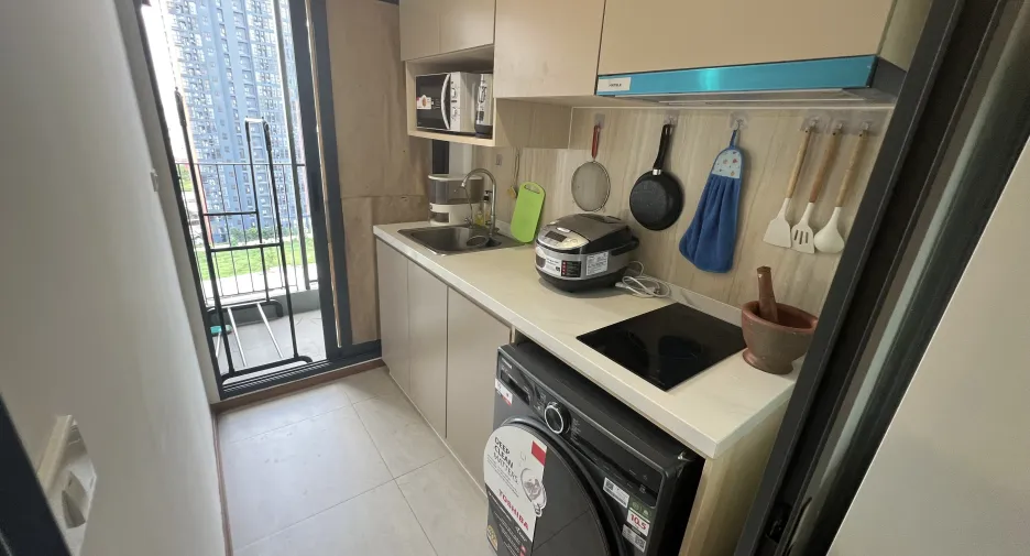 For rent 1 bed condo in Bang Kapi, Bangkok
