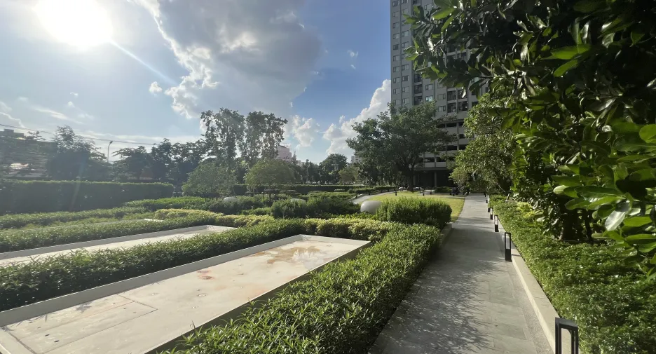 For rent 1 bed condo in Bang Kapi, Bangkok