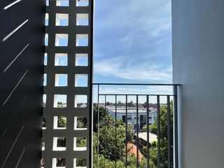 For rent 1 bed condo in Mueang Samut Prakan, Samut Prakan