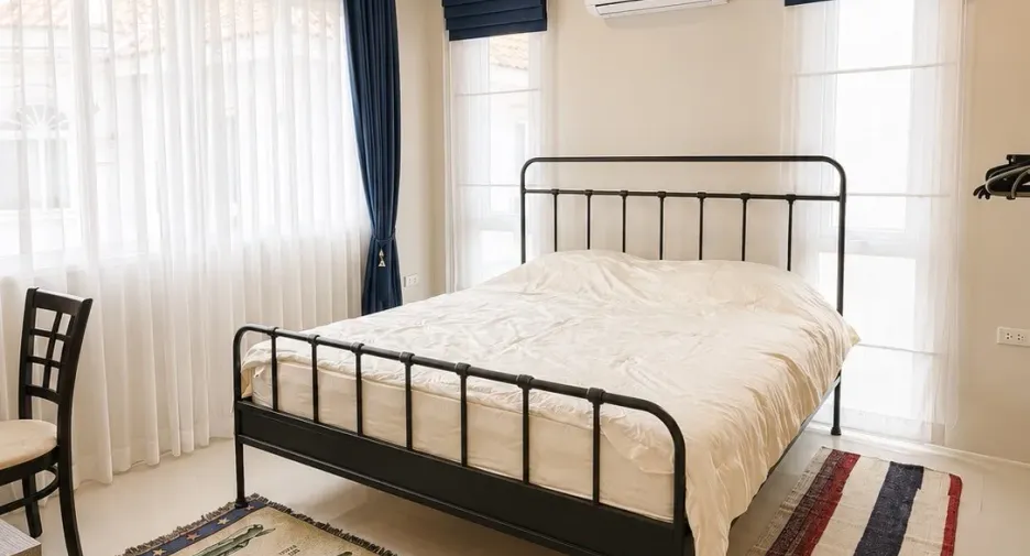 For sale 4 bedrooms house in Mueang Phuket, Phuket