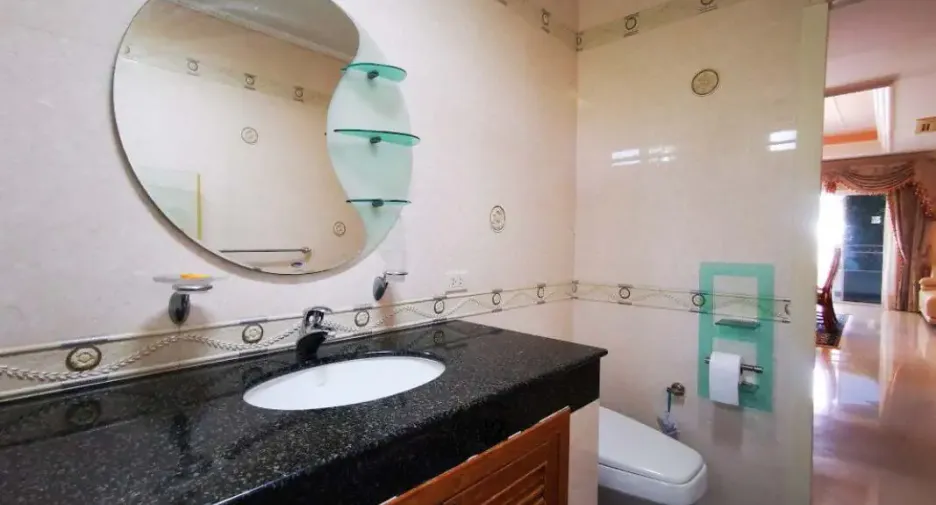 Casa en venta de 2 habitaciones en Bang Lamung, Chonburi