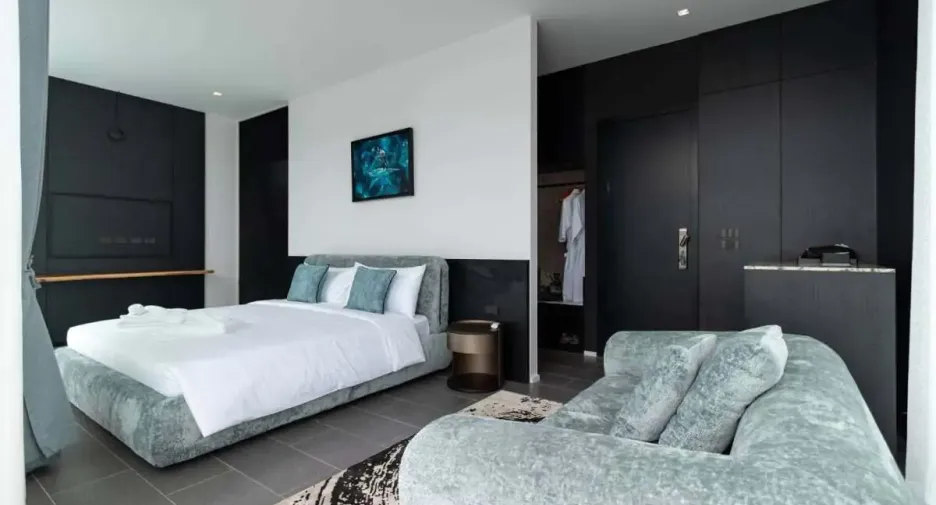 Casa en alquiler de 8 habitaciones en Na Jomtien, Pattaya