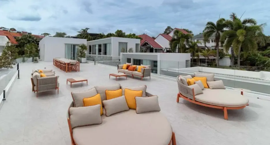 Casa en alquiler de 8 habitaciones en Na Jomtien, Pattaya