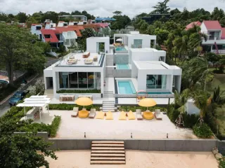 Casa en alquiler de 8 habitaciones en Na Jomtien, Pattaya