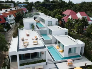 Casa en alquiler de 8 habitaciones en Na Jomtien, Pattaya