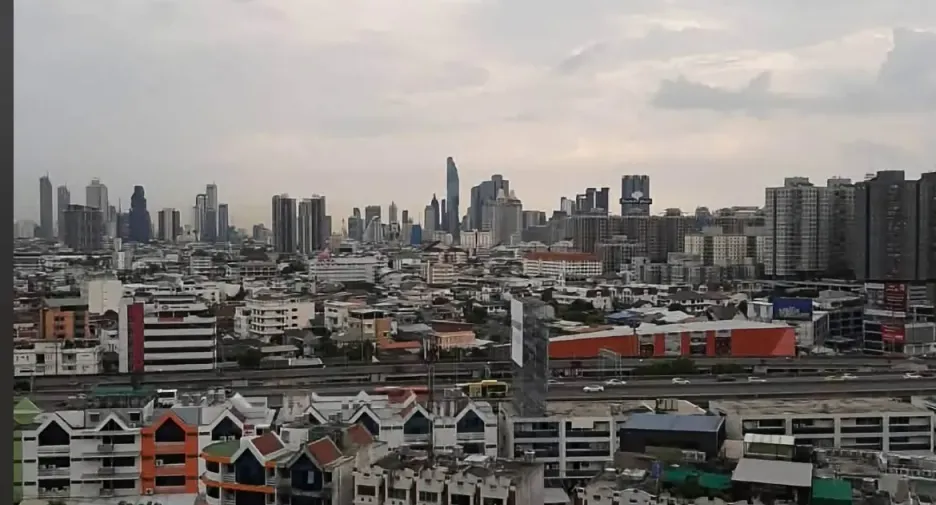 Wohnung zur Miete mit 1 Zimmer in Yan Nawa, Bangkok